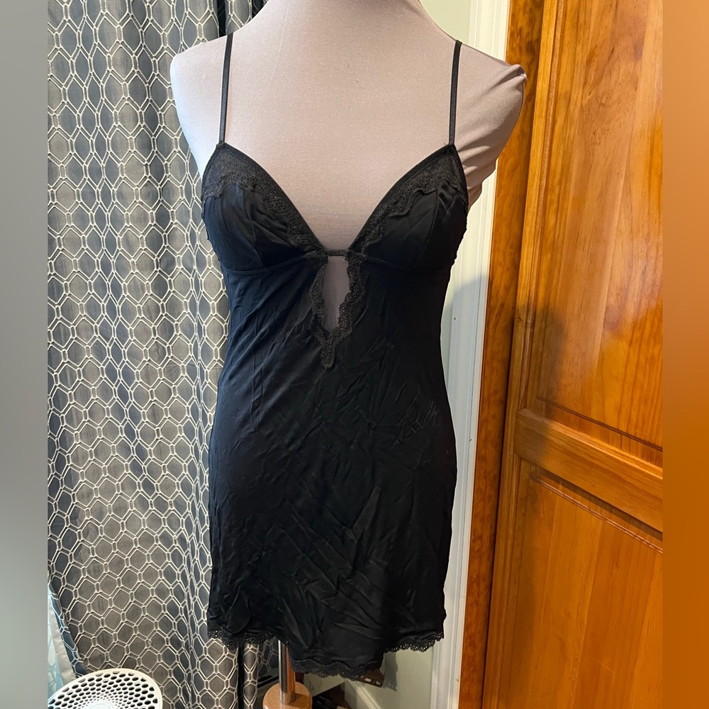 Victoria’s Secret black lace negligee